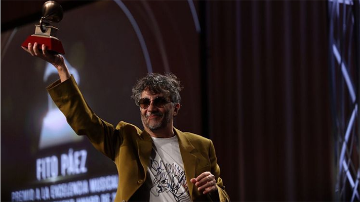 Fito Páez recibió el premio Grammy Latino en Las Vegas