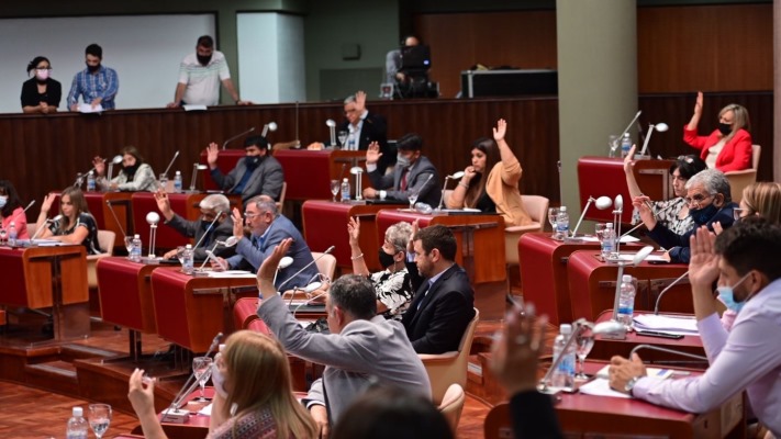 Diputados aprobaron el Presupuesto Provincial 2022 por $241.000 millones