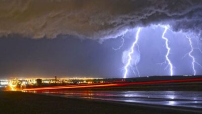 Bomberos advierte sobre un alto peligro de incendios por tormentas eléctricas