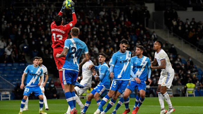 Rayo Vallecano informó 17 contagios de coronavirus en el plantel