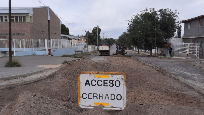 Comenzaron las tareas para la pavimentación de la calle Rosales