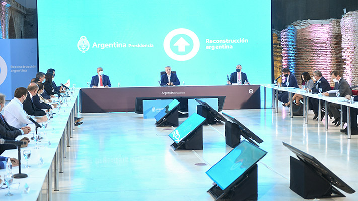 El Presidente participa de la exposición de Guzmán sobre negociaciones con el FMI
