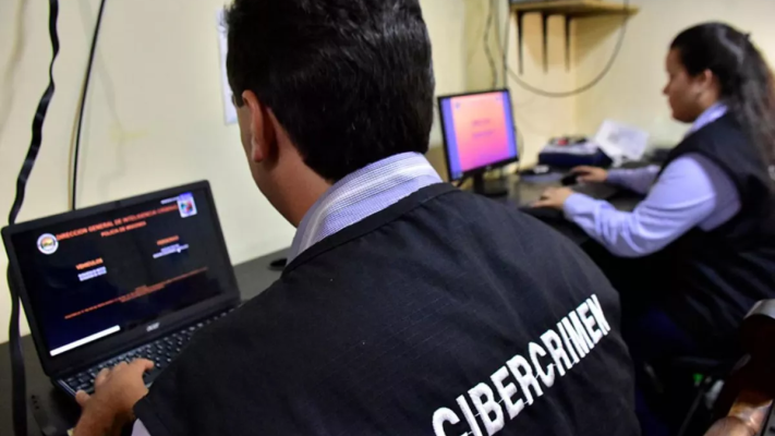 Unidad Fiscal en Cibercrimen aconseja “denunciar en forma inmediata”