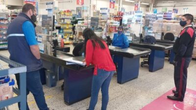 CONTROLES SANITARIOS, farmacias, Supermercados