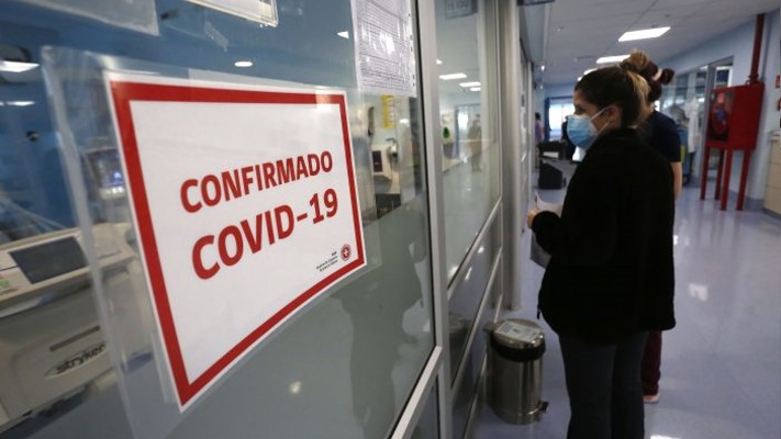 Argentina superó los 100.000 casos diarios de coronavirus