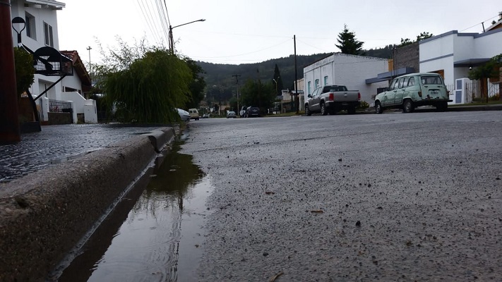 Por las precipitaciones aumentó la captación de agua en Trevelin y Esquel