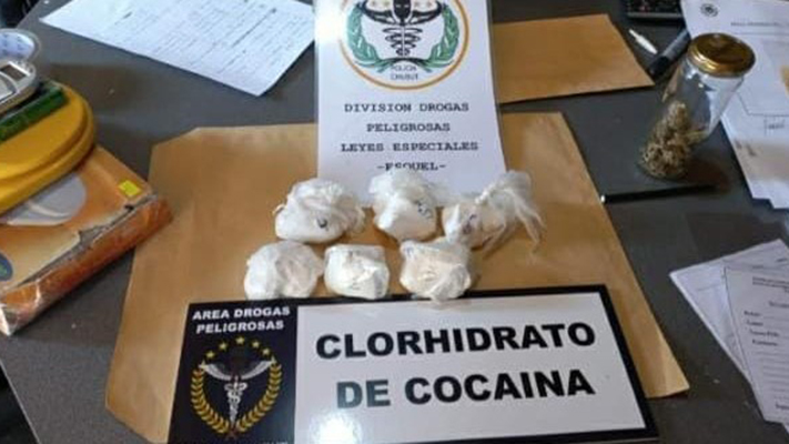 La Policía del Chubut incautó 351 dosis de cocaína en Esquel