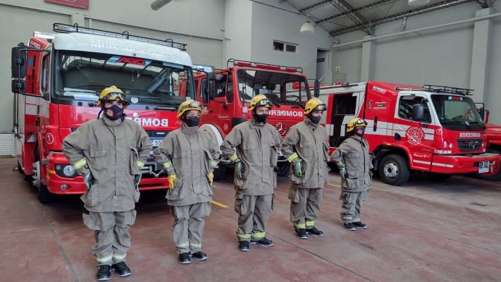 Los primeros bomberos de Gualjaina se capacitaron en Puerto Madryn