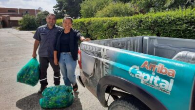 La Cooperativa de Rawson recibió tapitas de la Secretaría de Ambiente