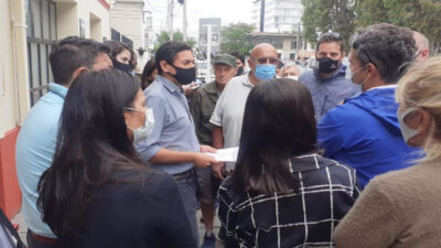 Vecinos de El Doradillo reclamaron por la suba en el servicio de agua de reúso