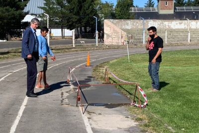Se realizan mejoras en la Pista de Atletismo Municipal