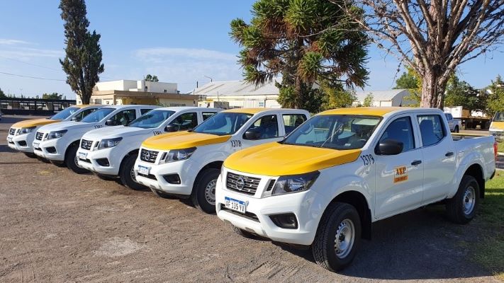 Vialidad Provincial incorporó cinco camionetas a su parque automotor