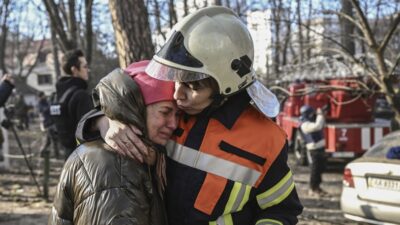 CAMARÓGRAFO MUERTO, CRISIS EN URCANIA, KIEV