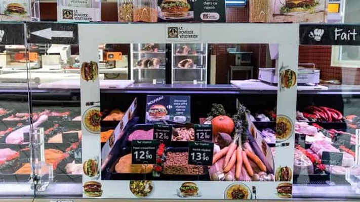 En Francia, las carnicerías ya venden carne de origen vegetal