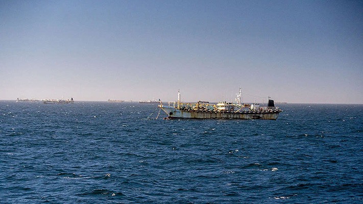 Greenpeace denuncia que hay 400 buques pesqueros en un área clave del Mar Argentino