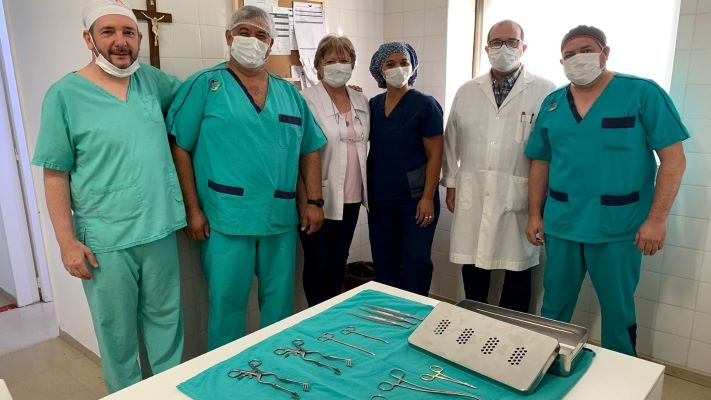 La Asociación Amigos del Hospital Ísola donó instrumental quirúrgico