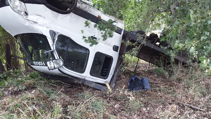 Volcó en El Hoyo y su suegra se fracturó