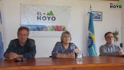 El Hoyo: buscan fortalecer el manejo de plagas para la producción de fruta fina