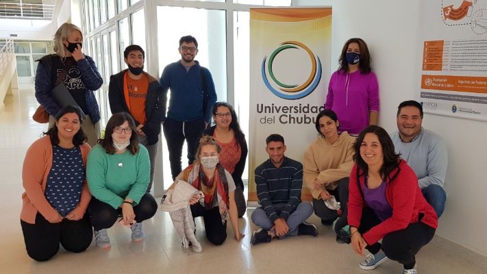 Estudiantes de la Universidad Nacional de la Patagonia Austral visitaron la sede de la UDC en Madryn
