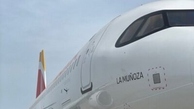 Iberia se recupera del COVID y compra más aviones