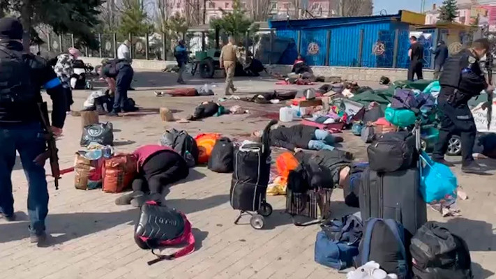 Descubren 132 cadáveres con signos de tortura en Ucrania