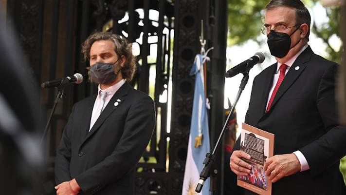 La Argentina impulsa una cumbre de la Celac simultánea a la de las Américas