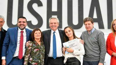 alberto fernandez en chubut, USHUAIA