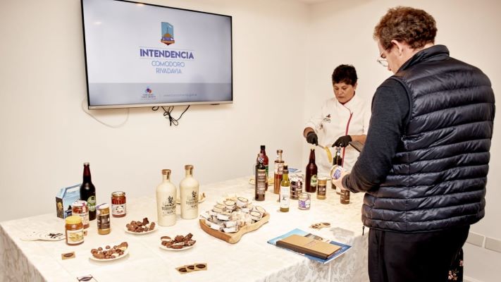 Comodoro presentó su oferta gastronómica y productos ante empresarios en Buenos Aires