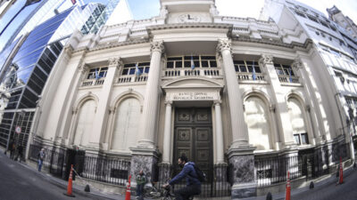 El Banco Central subió la tasa de los plazos fijos a 48 por ciento