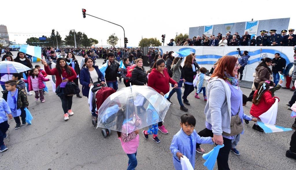 Madryn se prepara para vivir el tradicional desfile del 25 de Mayo