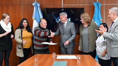Arcioni entregó un aporte económico a NICADPI que evitará el cierre de la institución