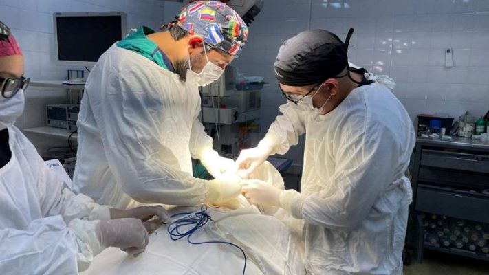 Realizaron inédita cirugía maxilofacial en el hospital Ísola