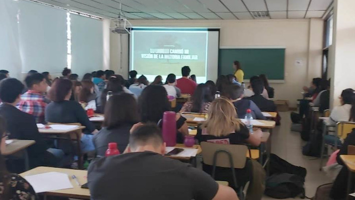 Esquel: separaron a dos docentes universitarios por denuncias de acoso hechas en redes