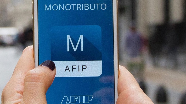 La AFIP reintegrará $1.345 millones a 649.000 monotributistas y autónomos