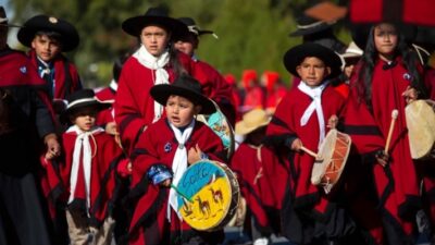 argentina, desfile, Día de la Libertad Latinoamericana, feriado nacional, Güemes