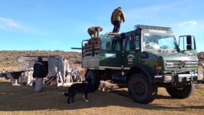 Gendarmería abasteció de leña en zona rural de José de San Martín
