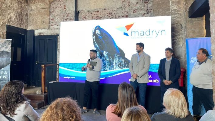 Madryn realizó el prelanzamiento de la Temporada de Ballenas en Mar del Plata