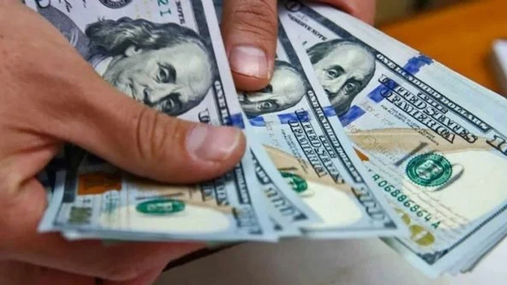 Se renueva cupo para comprar dólar ahorro: quiénes pueden acceder a los u$s200