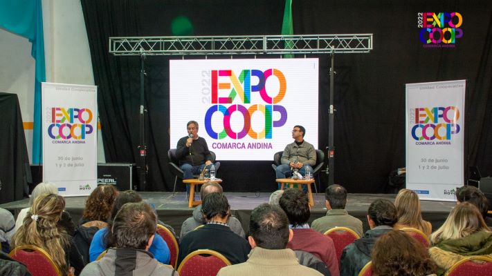 Cientos de personas visitaron la ExpoCoop de la Comarca Andina