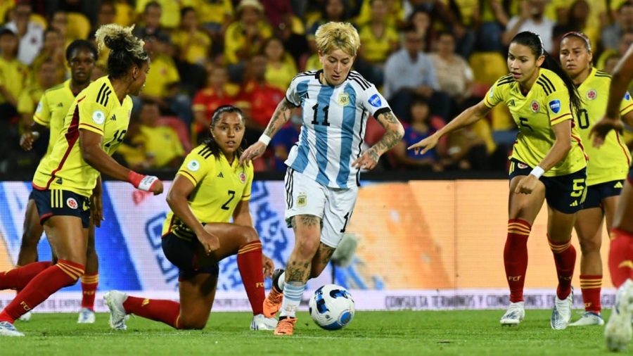 Argentina perdió ante Colombia pero aún tiene chances de Mundial