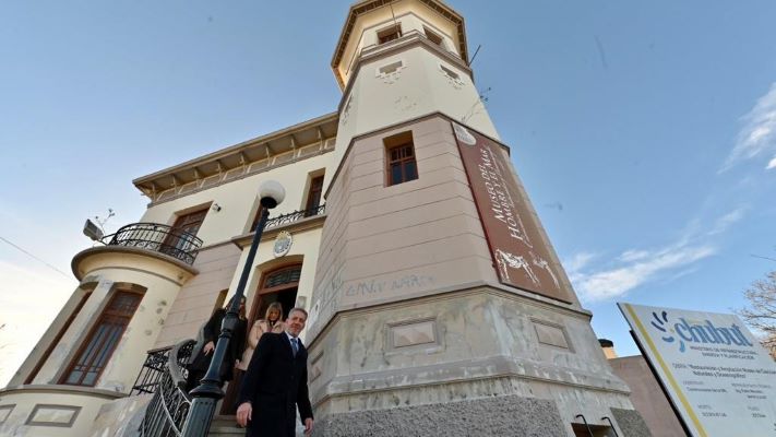 Arcioni recorrió las obras del Museo Provincial de Ciencias Naturales y Oceanográfico “Chalet Pujol”