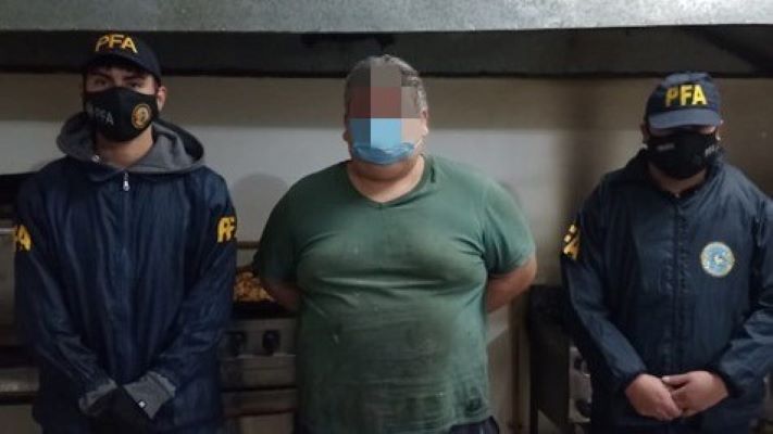 Rawson: detienen a un hombre que vendía cocaína en una rotisería