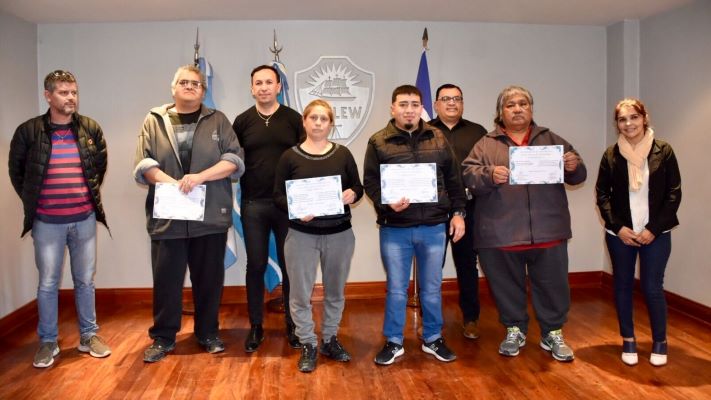 Maderna proclamó a las nuevas autoridades barriales de Trelew