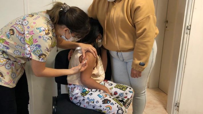 El jueves arranca en Chubut la vacunación contra el Covid para niños de seis meses a dos años