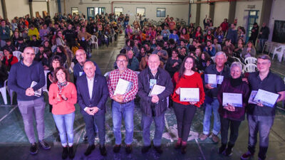 COROS, Gustavo Sastre, Madryn canto, Noelia Corvalán