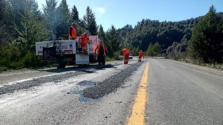 El martes comienza el plan de bacheo de la Ruta 40 entre El Bolsón y ...