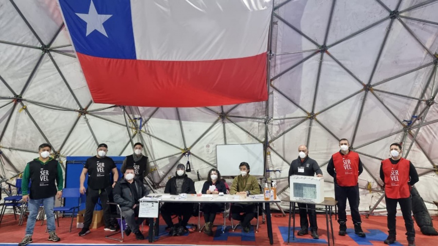 Chile vota la aprobación o rechazo de la nueva Constitución