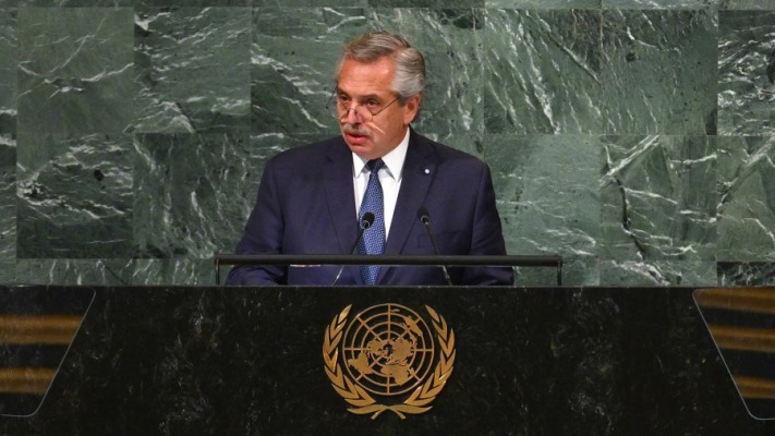 Fernández pidió el «rechazo global» ante los «discursos extremistas»