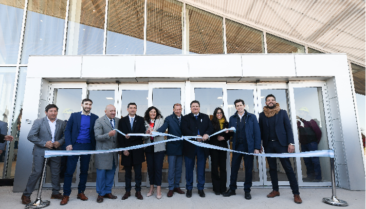Neuquén inauguró un elegante Centro de Convenciones en su 118° Aniversario