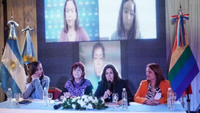Gómez Alcorta encabezó el Foro Regional de la Patagonia